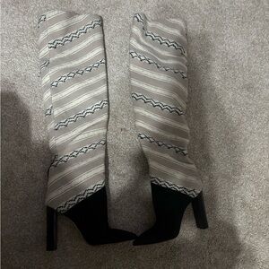 Stylish Black and Cream Women's Boots